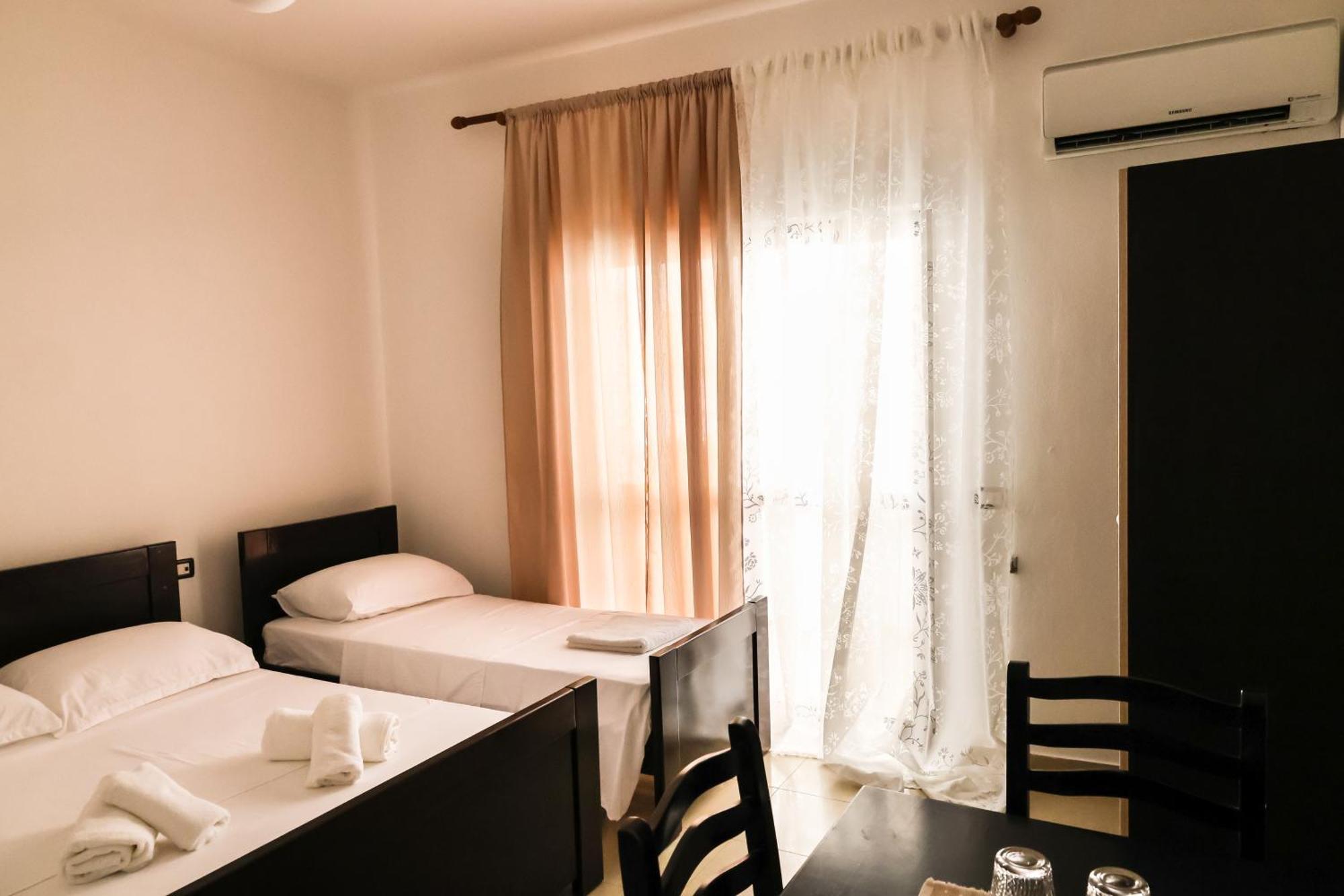 Vila Zhiti Durres Luaran gambar